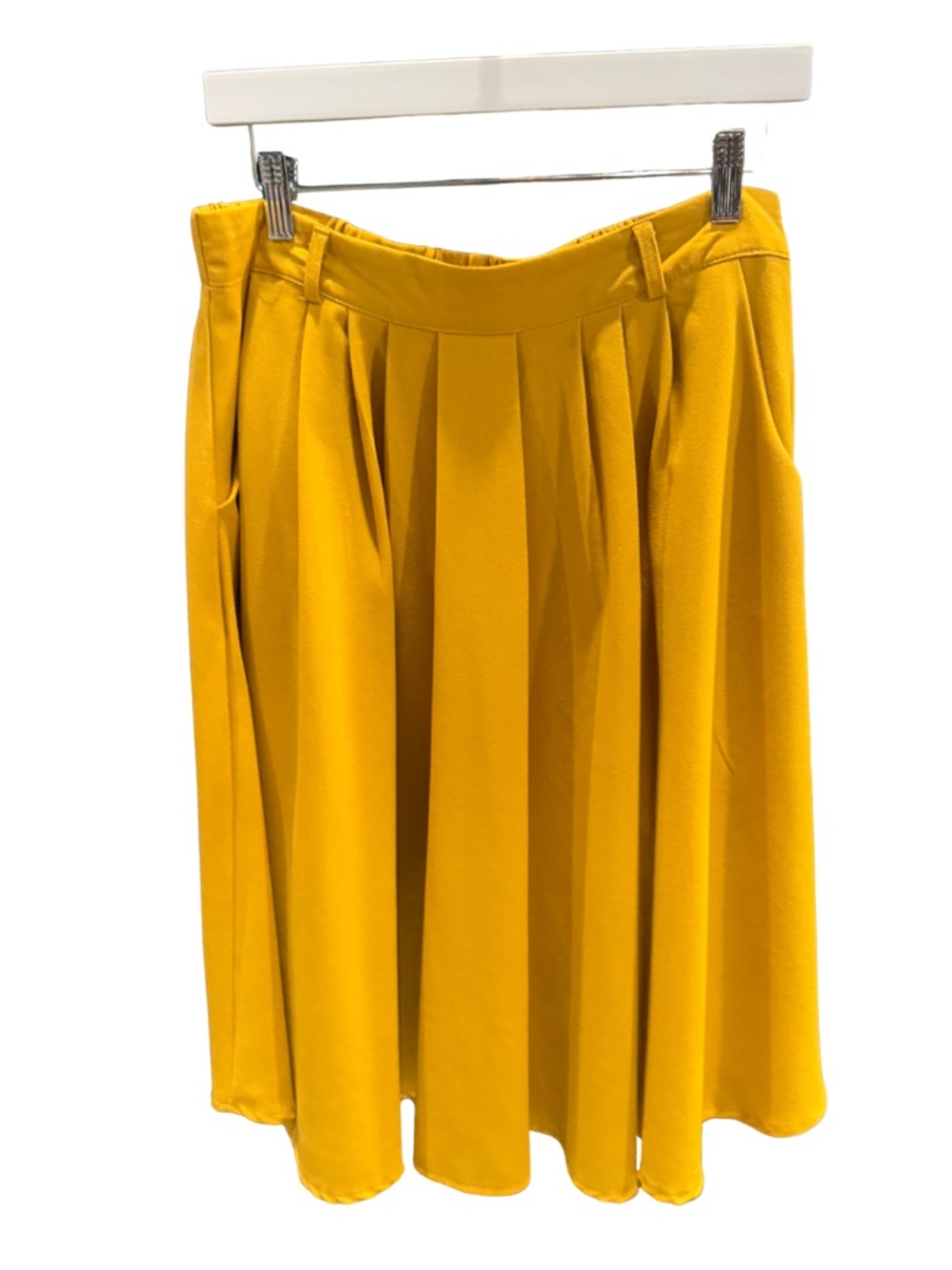 Hot & Delicious Skirt Size Large